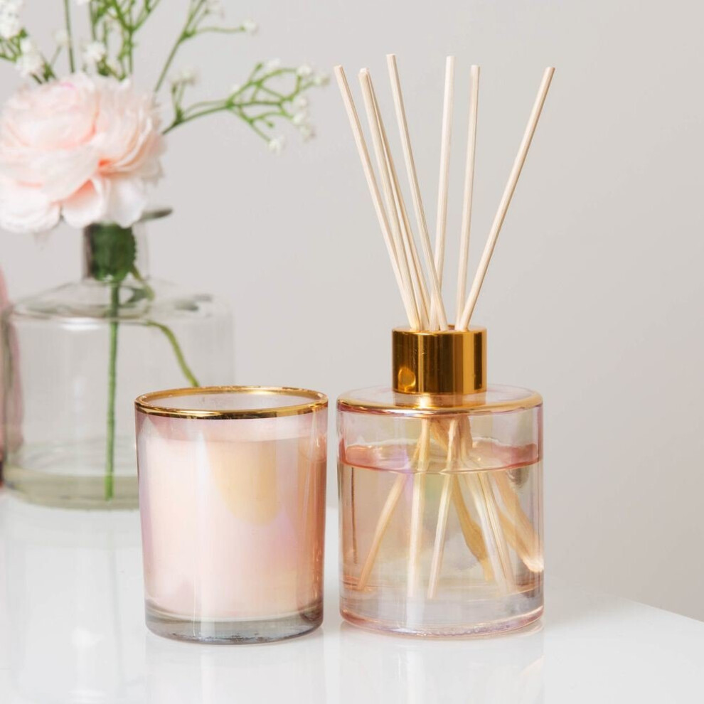 Estella 92g Candle & 100ml Reed Diffuser - Lily Blossom