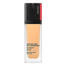 Shiseido Synchro Skin Self-Refreshing Foundation SPF30 in 250 Sand