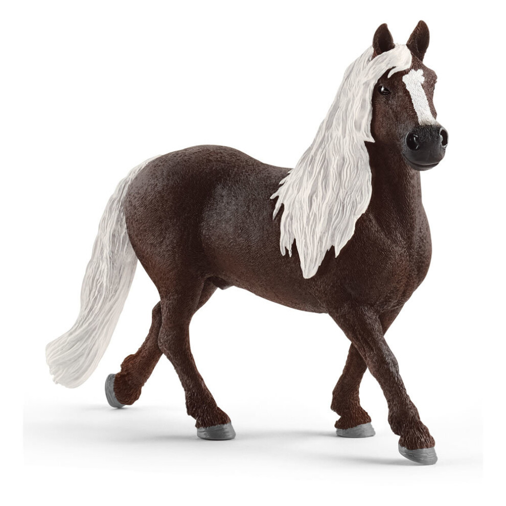Schleich Farm World Forest Stallion Toy Figure Black