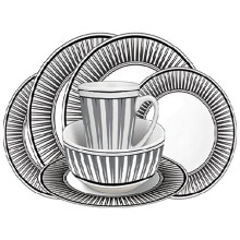 Leisurewize 16 Piece Melamine Set Stripe Design