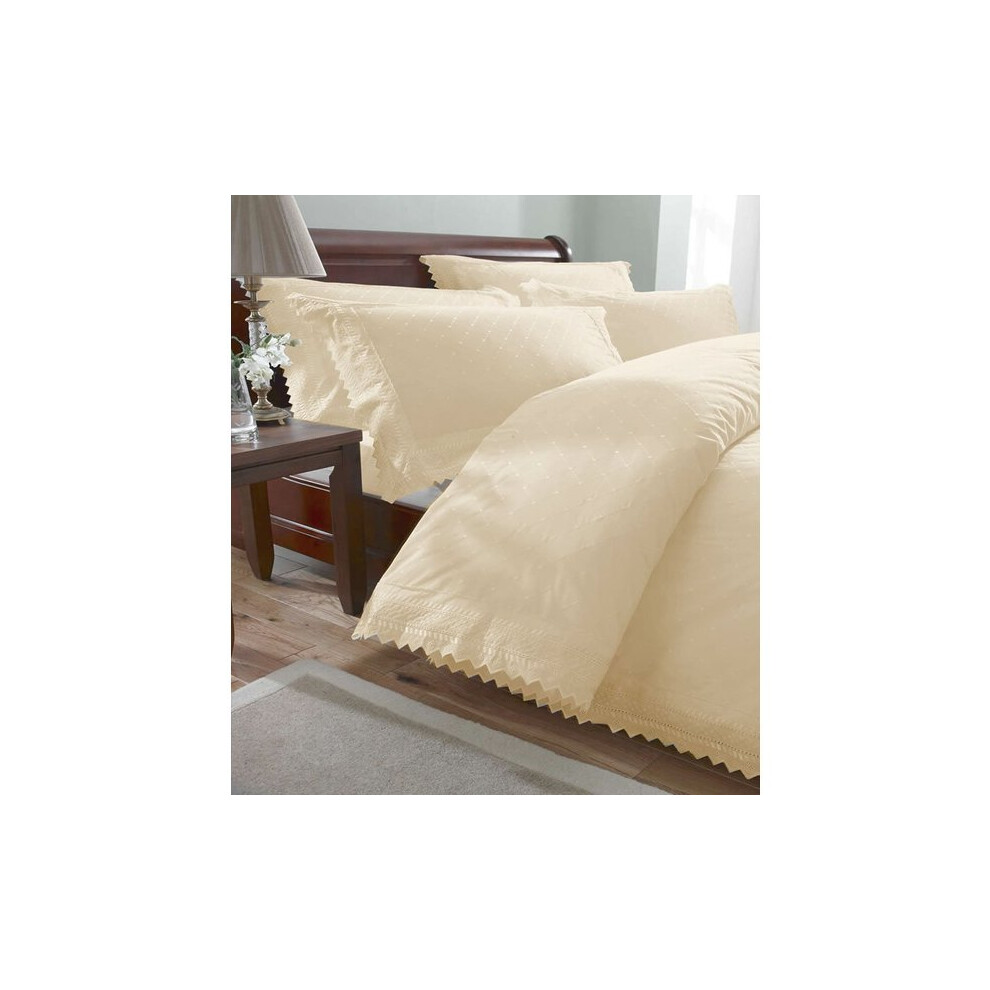 Patterned And Plain Balmoral Broderie Anglaise Single Duvet Cover Set 6644 - Embroidered Ruffle Trim, Quilted Front, 137X198 Cm, 50/50 Cotton-Poly, Pillowcase Cream