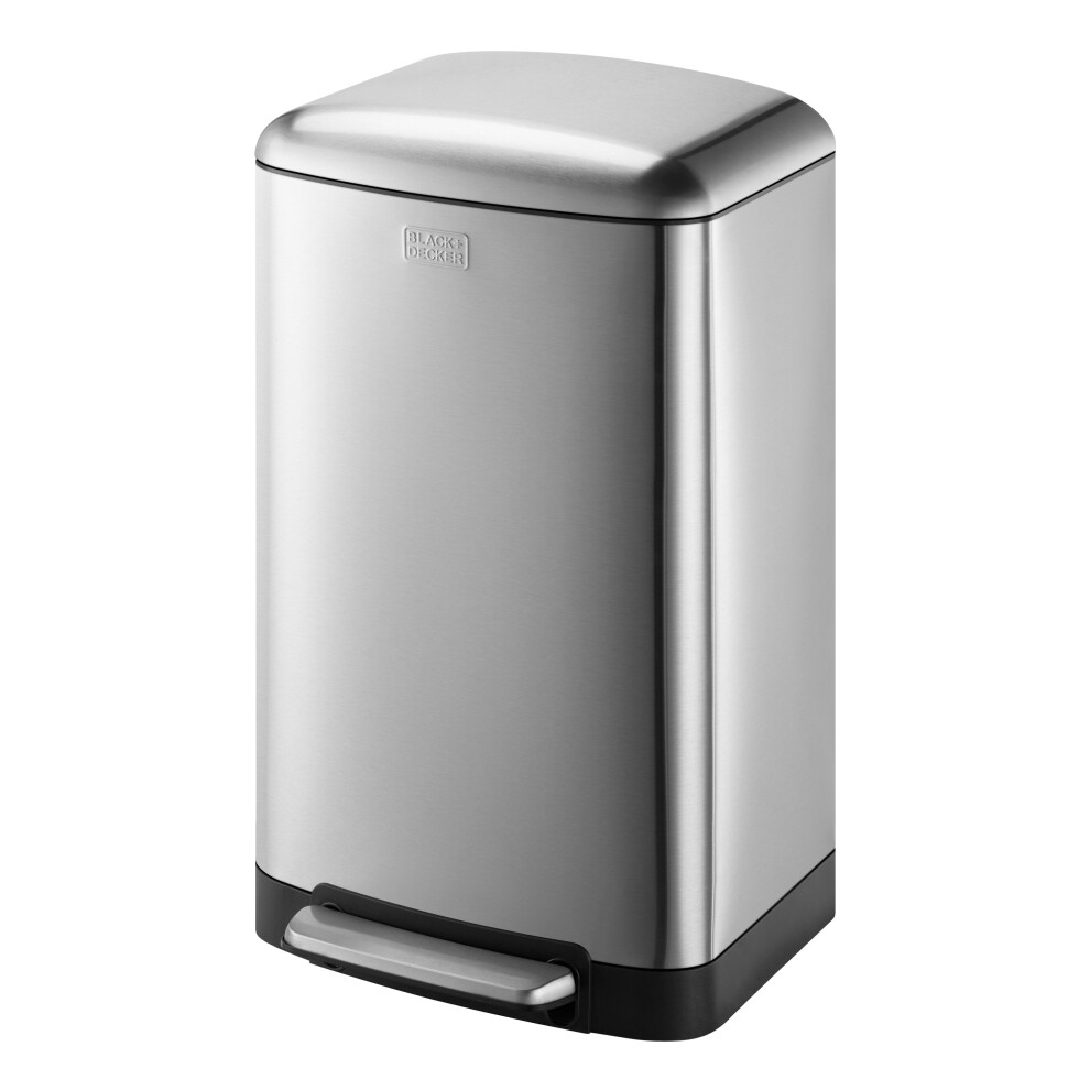 Black+Decker 30L Soft Close Pedal Bin