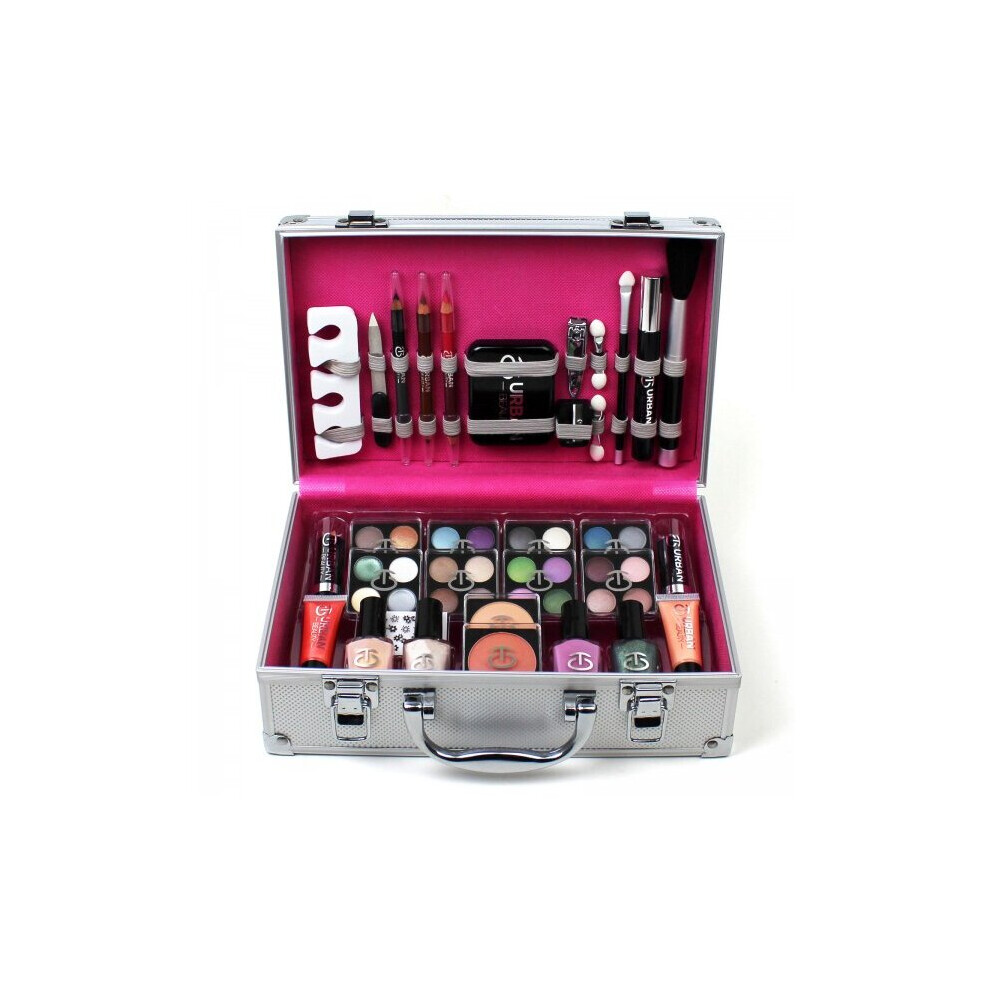 60pc Love Urban Beauty Makeup Set & Carry Case