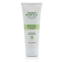 Mario Badescu botanick exfoliacn peeling pro vechny typy pleti Peeling na oblicej se slonovinovmi palmovmi semnky a extraktem ze zelenho caje