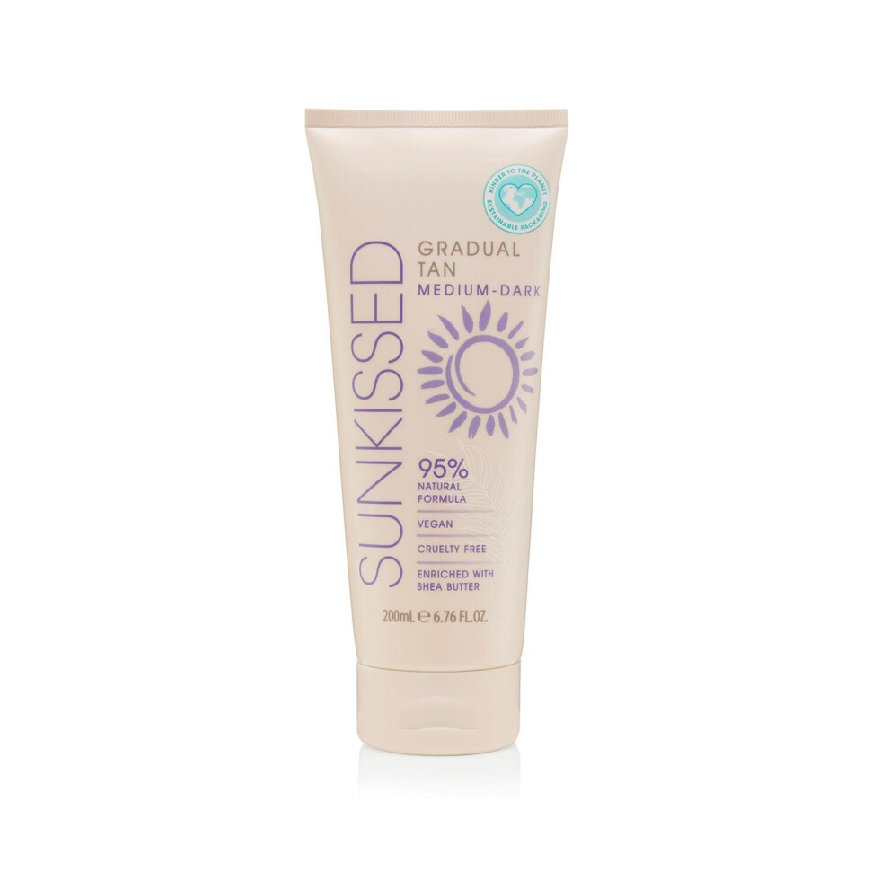 Sunkissed Gradual Tan Medium - Dark 200ml - 95% Natural Formula - Vegan - Cruelty Free - Shea Butter - V2020