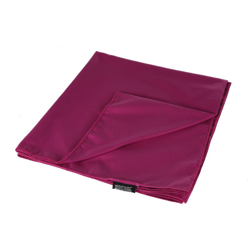 Regatta (One Size, Winberry) Regatta Microfibre Travel Towel