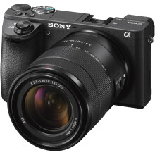 Sony Alpha a6500 spiegelloze digitale camera met 18-135 mm objectief