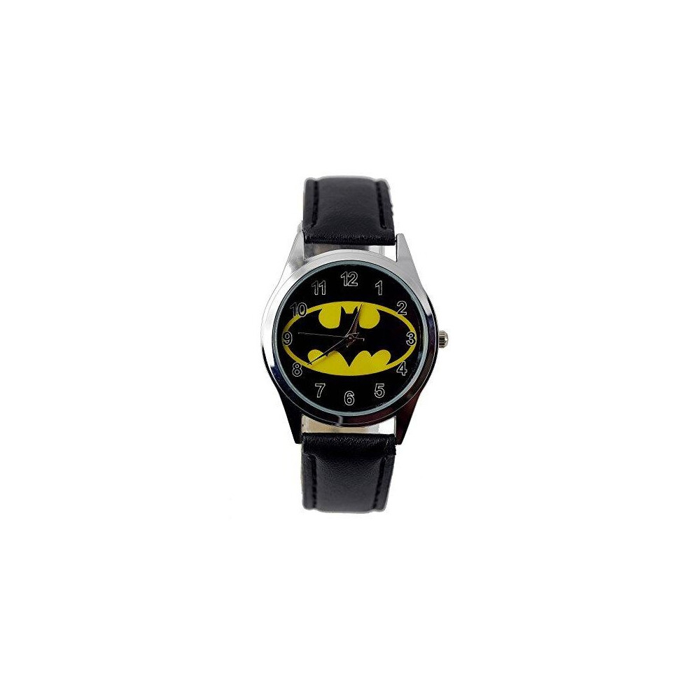 The Dark Knight Batman Quartz Round Watch Real Leather Band   Black