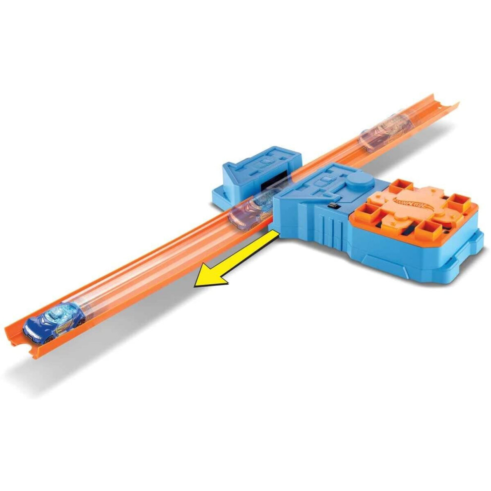 Hot Wheels GBN81 Track Builder Booster Pack Playset, Multicoloured