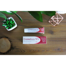 Cremobaza 50% Urea Foot Cream 30g - For Dry, Cracked Skin, Soothes Heels, Odorless & Dermatologically Tested