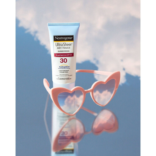 Neutrogena Neutrogena Protector solar FPS 30 transparente de tacto seco, 147 ml 2