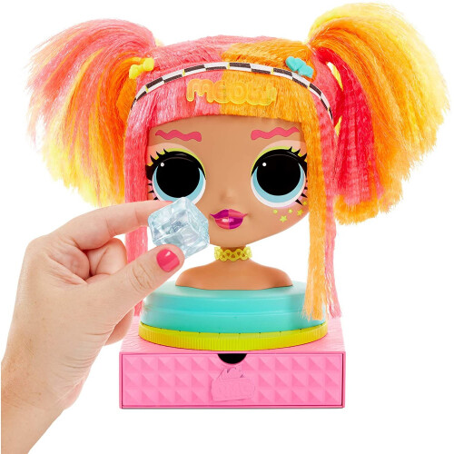L.O.L. Surprise! L.O.L. Surprise!-O.M.G. Styling Head Neonlicious, LLUB1 1