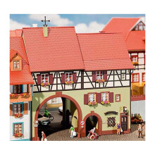 FALLER Niederes Tor City House Model Kit III HO Gauge 130499