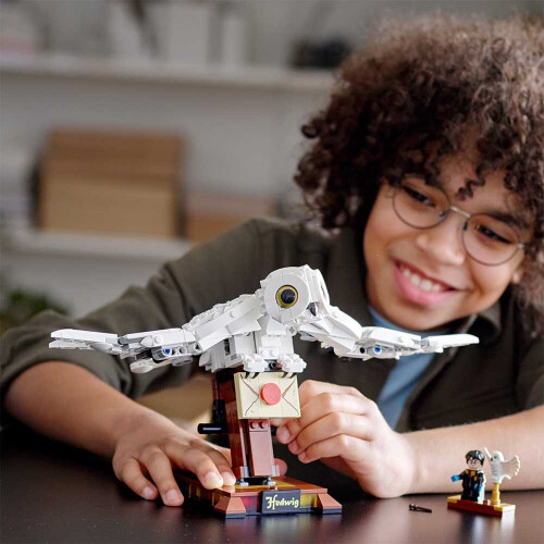 LEGO LEGO Harry Potter Hedwig the Owl 75979 1