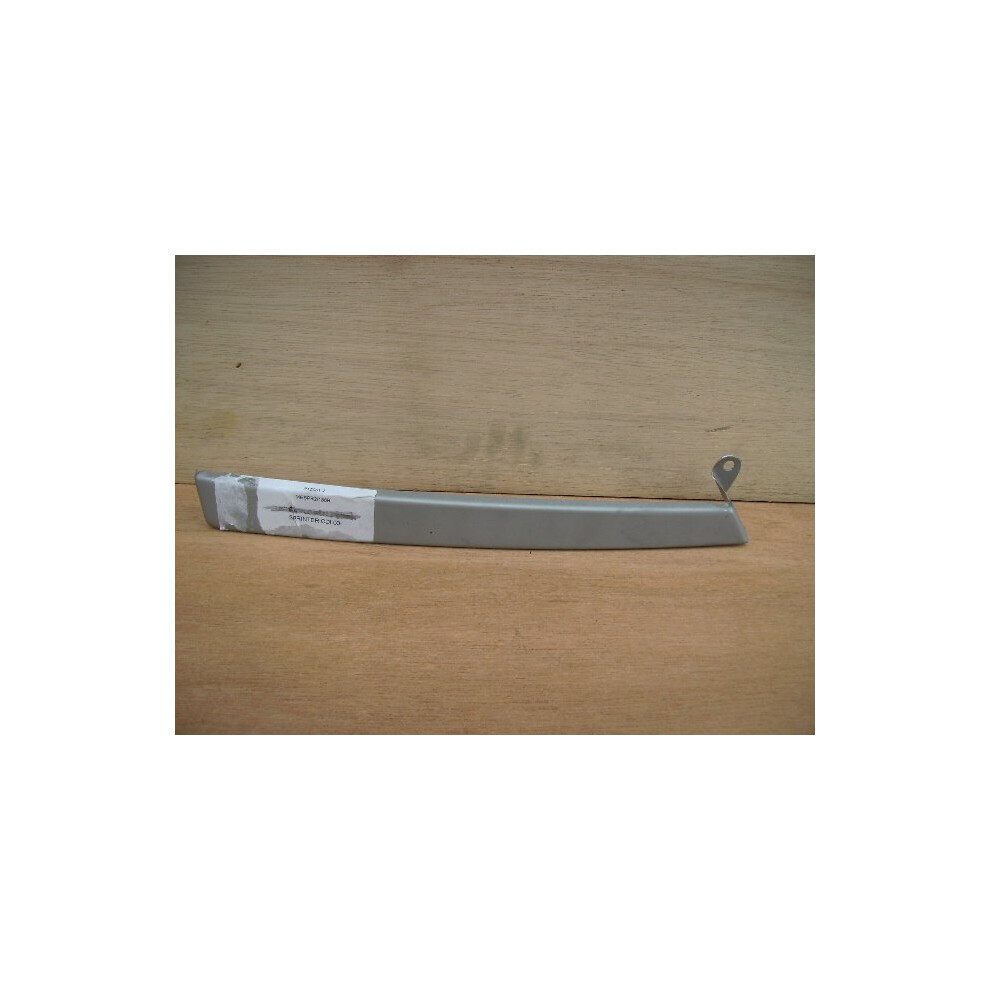 Mercedes Sprinter 2000 To 2006 New Steel Under Headlamp Moulding Rh Drivers 602589213972