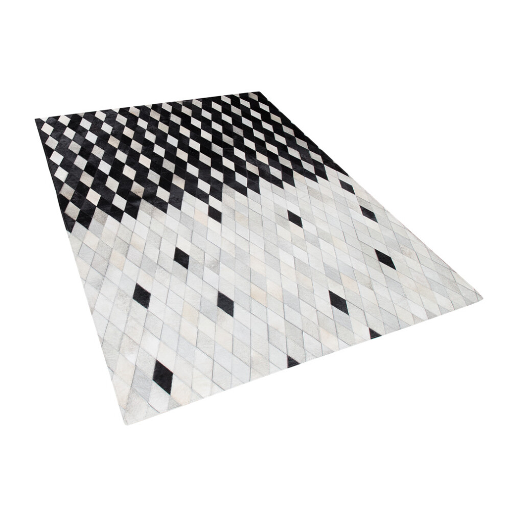 Leather Rug Black and White 160 x 230 cm MALDAN