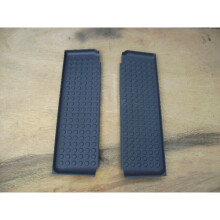 FORD TRANSIT MK3 MK4 MK5 1986 TO 2000 NEW FRONT DOORSTEP PLASTIC STEPS PAIR 060