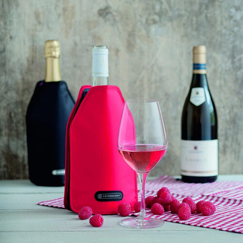 Le Creuset Le Creuset Wine Accessories Wine Bottle Cooler - Black 1