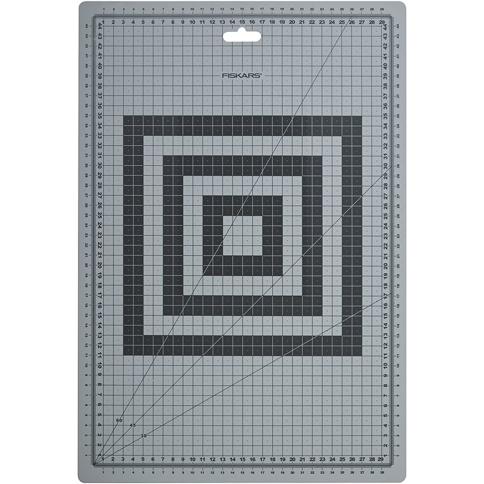 Fiskars Cutting Mat A3 (30 cm x 45 cm/12 x 18), Cut Resistant, 1003894