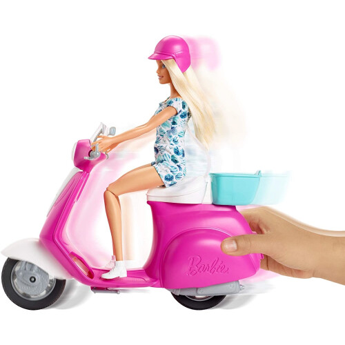 Barbie Barbie GBK85 Doll and Accessory 1