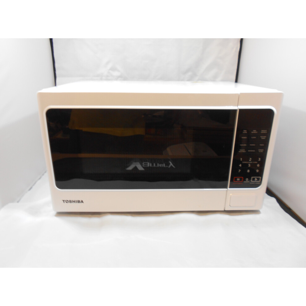 Toshiba Microwave Oven Mm-Em20p(Wh) 20L Digital 800W