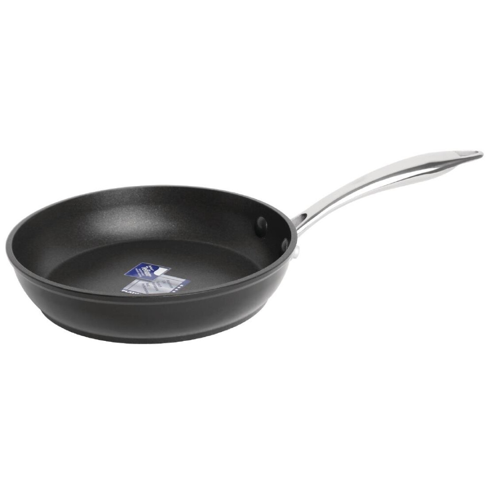 Vogue Cast Aluminium Non Stick Teflon Frying Pan 200mm - [DC700]