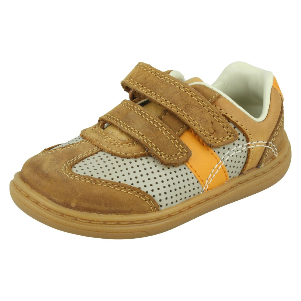 (Brown, UK 6.5 Infant) Boys Clarks Hook & Loop Casual Shoe Flash Metra - F Fit