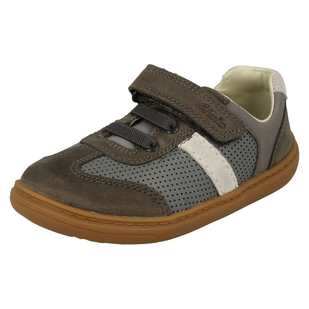 (Grey, UK 9.5 Child) Boys Clarks Elasticated Lace Detailed Shoes Flash Step T - F Fit