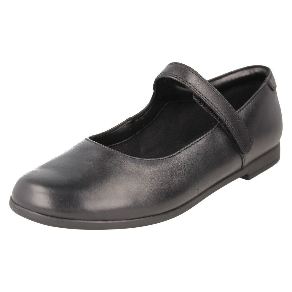 (Black, UK 4.5 Child) Girls Clarks Formal/School Shoes Scala Pure - H Fit