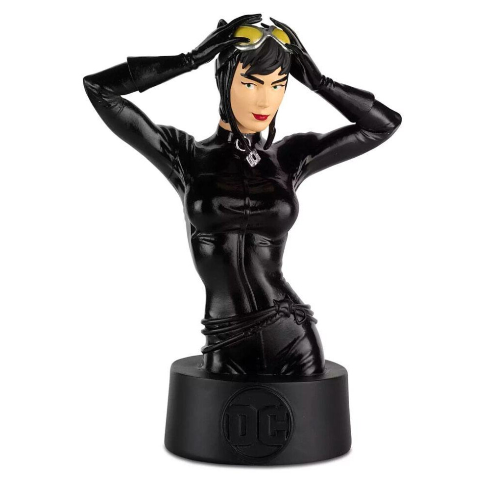 Official DC Comics Batman Universe Catwoman Bust / Figure #05 - 13cm