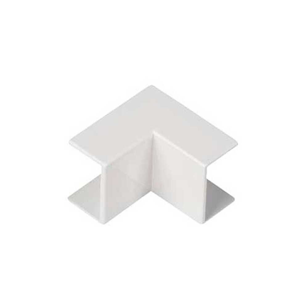 Fdl Trunking Internal Angle 16X25mm (10) 5055309600456