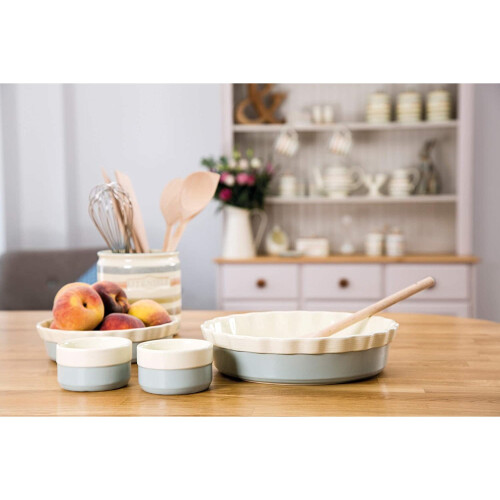 KitchenCraft Classic Collection 26cm Round Ceramic Pie Dish – Durable Bakeware for Perfect Pies 2