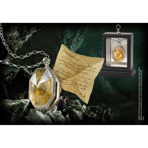 The Locket From The Cave Locket from Harry Potter and The Half...