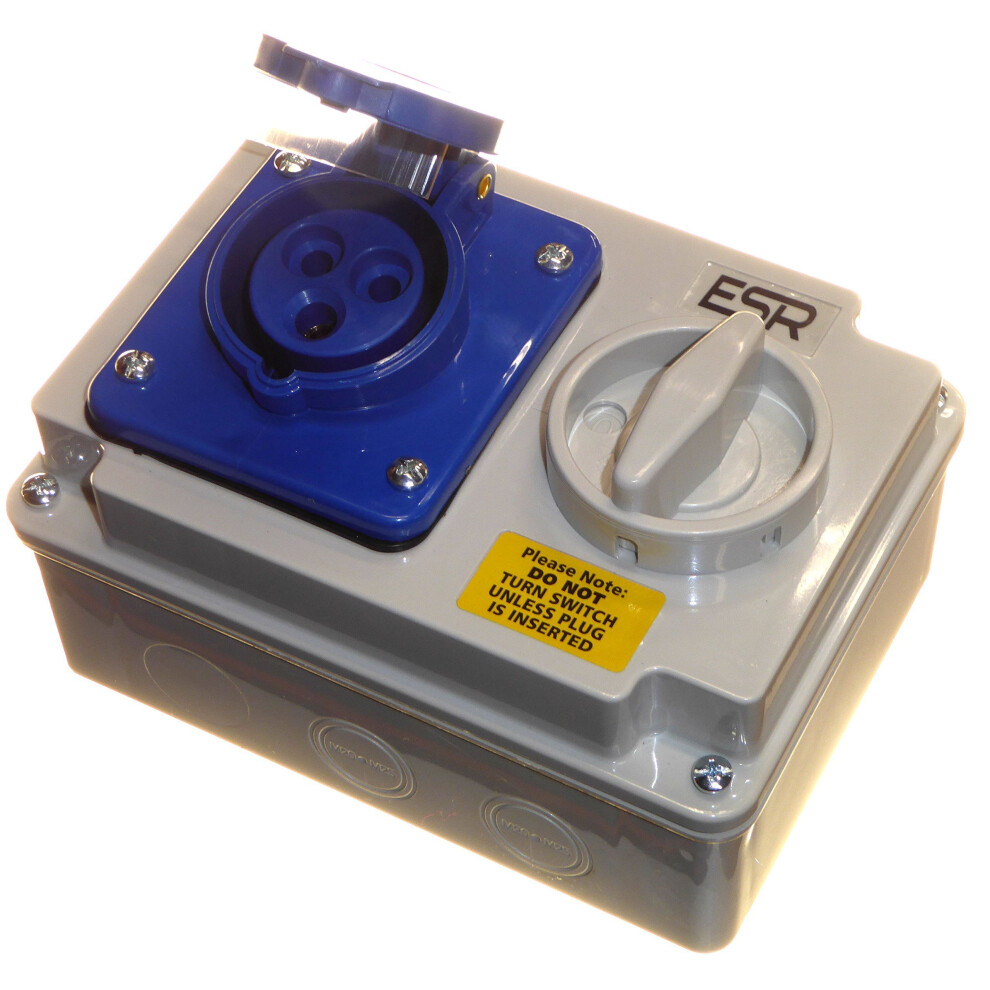 Esr Enterprise Blue Amp 230V 3 Pin Interlock Socket Switched 2P+E Single Phase Size 16