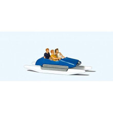 Preiser 10682 Pedal Boat w/Family Set #1 (Blue, White) HO Scale Figure