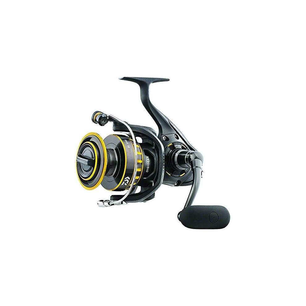 Daiwa Bg4500 Bg Saltwater Spinning Reel, 4500, 5.7: 1 gear Ratio, 6+1 Bearings, 43.10" Retrieve Rate, 22 lb Max Drag, Black/gold