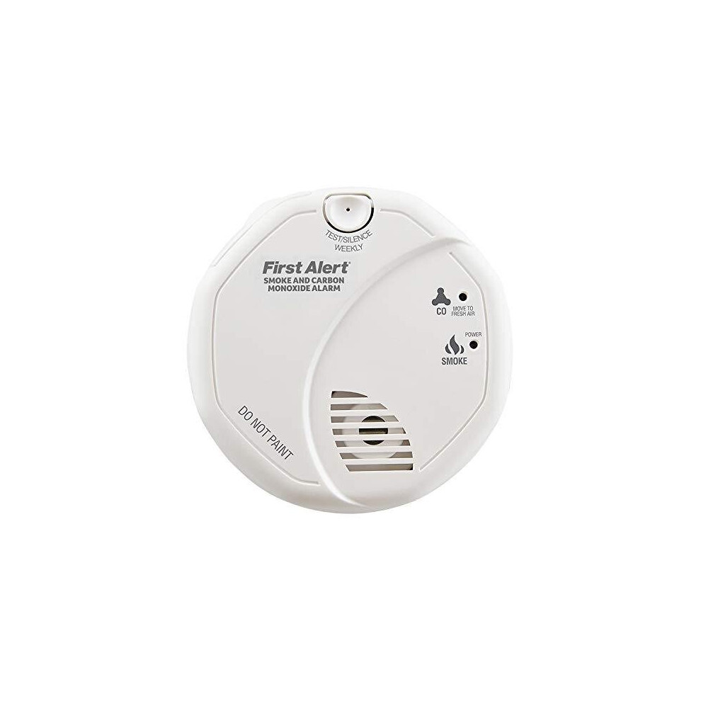 First Alert SCO5 Combination Optical Smoke Alarm & Carbon Monoxide Detector, AA Battery Powered