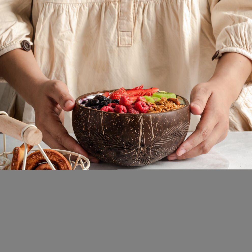 (Leaf Pattern) Natural Coconut Bowls & Wooden Spoons Set of 2-image-OPC-P668VWD-NEW