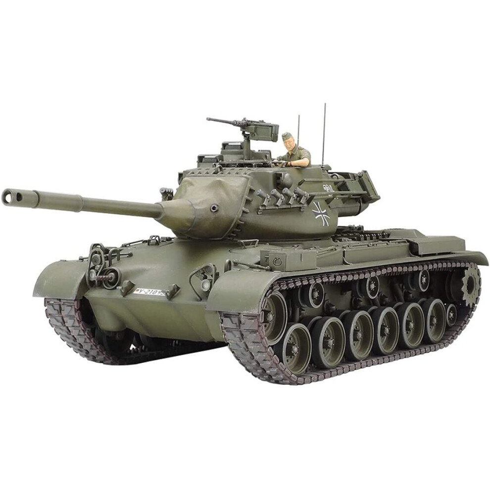 37028 West German M47 Patton Tank (1:35 Scale)