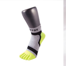(43-45, Grün) TOETOE - 1 Packung Sports Light Runner Zehensocken Für Männer Und Frauen