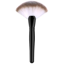 Luxspire Fan Makeup Brush, Professioneller Highlight Pinsel für Rouge und Bronzer