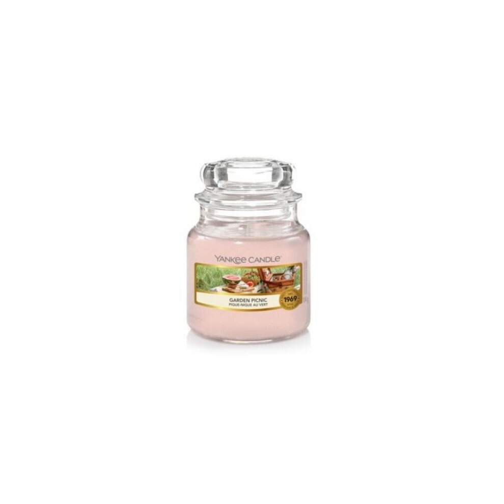 Yankee Candle Small Jar Garden Hideaway Collection Garden Picnic 104g