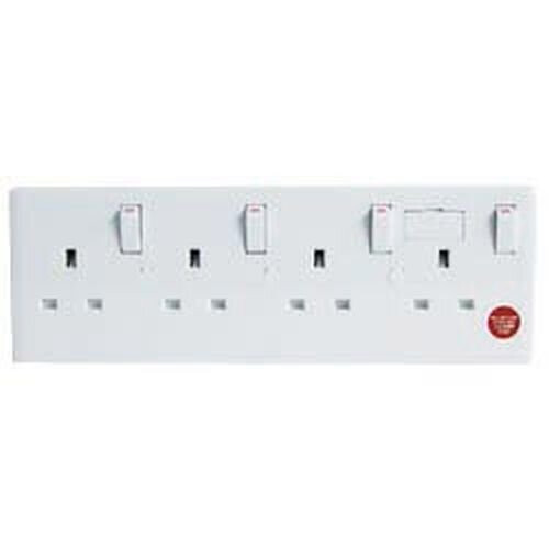 Dencon 4 Switched Sockets ADP 4 x 13A [4125]