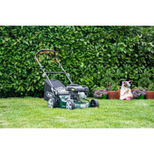 Webb Petrol Classic Self Propelled Lawnmower  [WERA410SP]