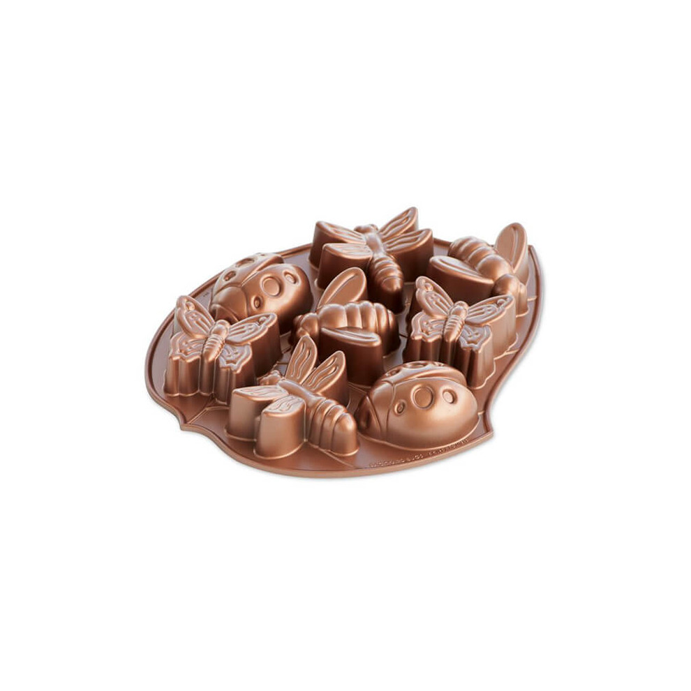 Nordic Ware Backyard Bugs Pan Toffee