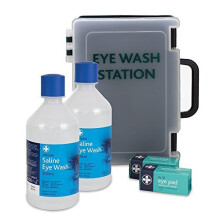 Reliance Medical Deluxe Eye Wash Station Complete