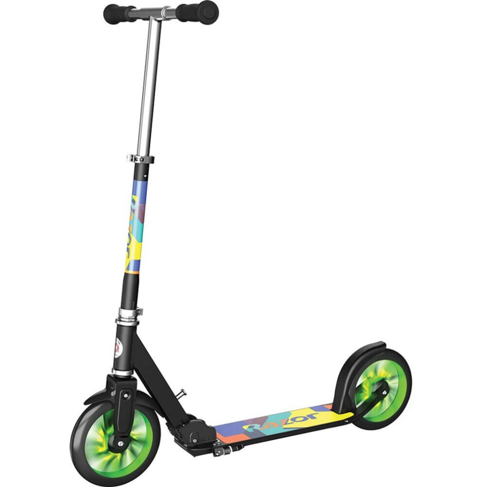Razor A5 LUX green Scooter With Light UP Wheels For 8 Years + Green