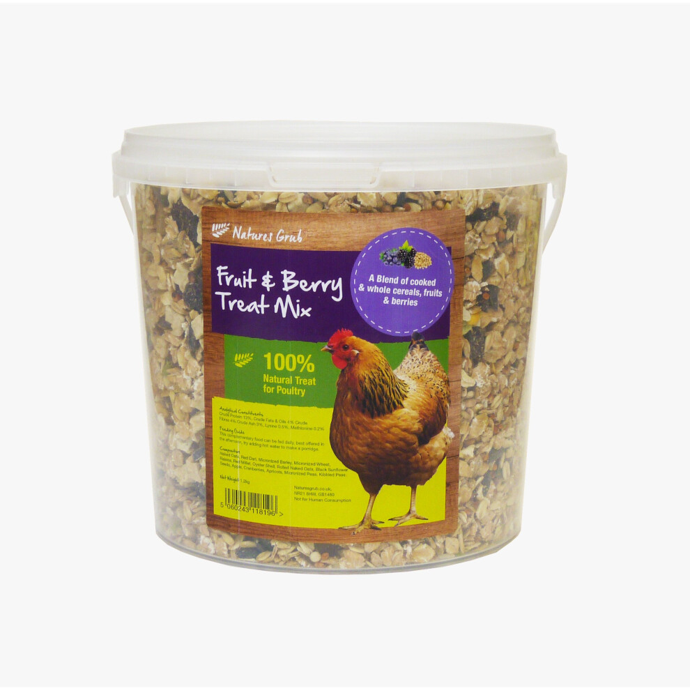 (6 x 1.2kg) Natures Grub Poultry Fruit & Berry Treat Mix 1.2kg