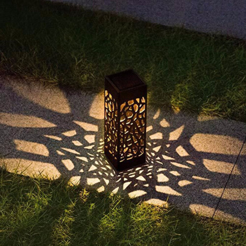 4x Solar Powered LED Outdoor Yard Path Lighting Garden Lights Post 2