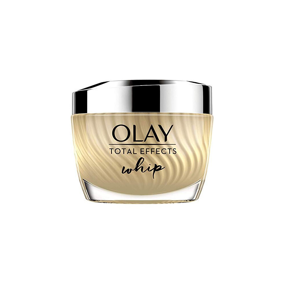 Olay Total Effects Whip Light as Air Moisturiser 7 Benefits in 1, with Niacinamide, Vitamin C and E, 50 ml